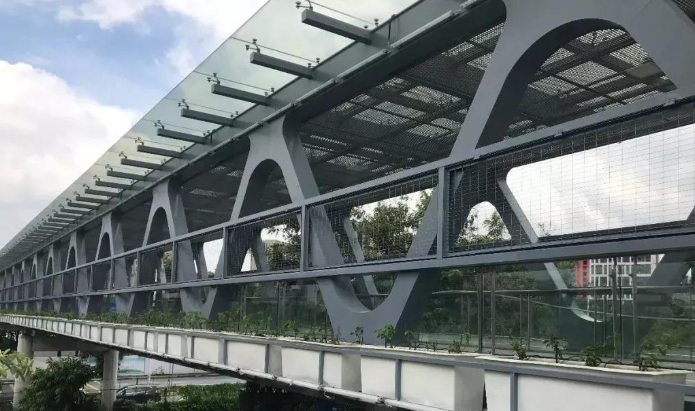 吴忠论管桁架结构工程弯管加工防锈处理的方法